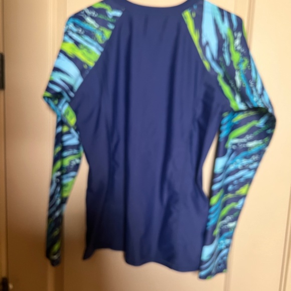 Axesea Rash Guard long sleeve Zip front Size 16 - Picture 2 of 5